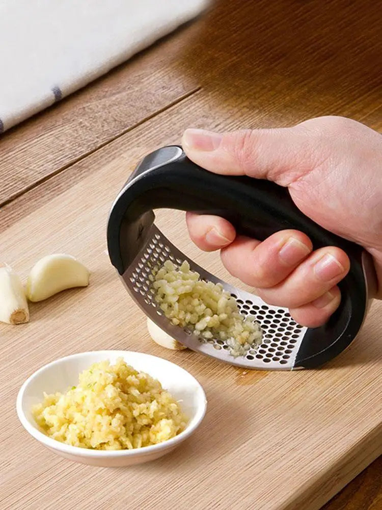Stainless Steel Garlic Press Crusher Manual  Mince  Vegetable Tool Kitchen